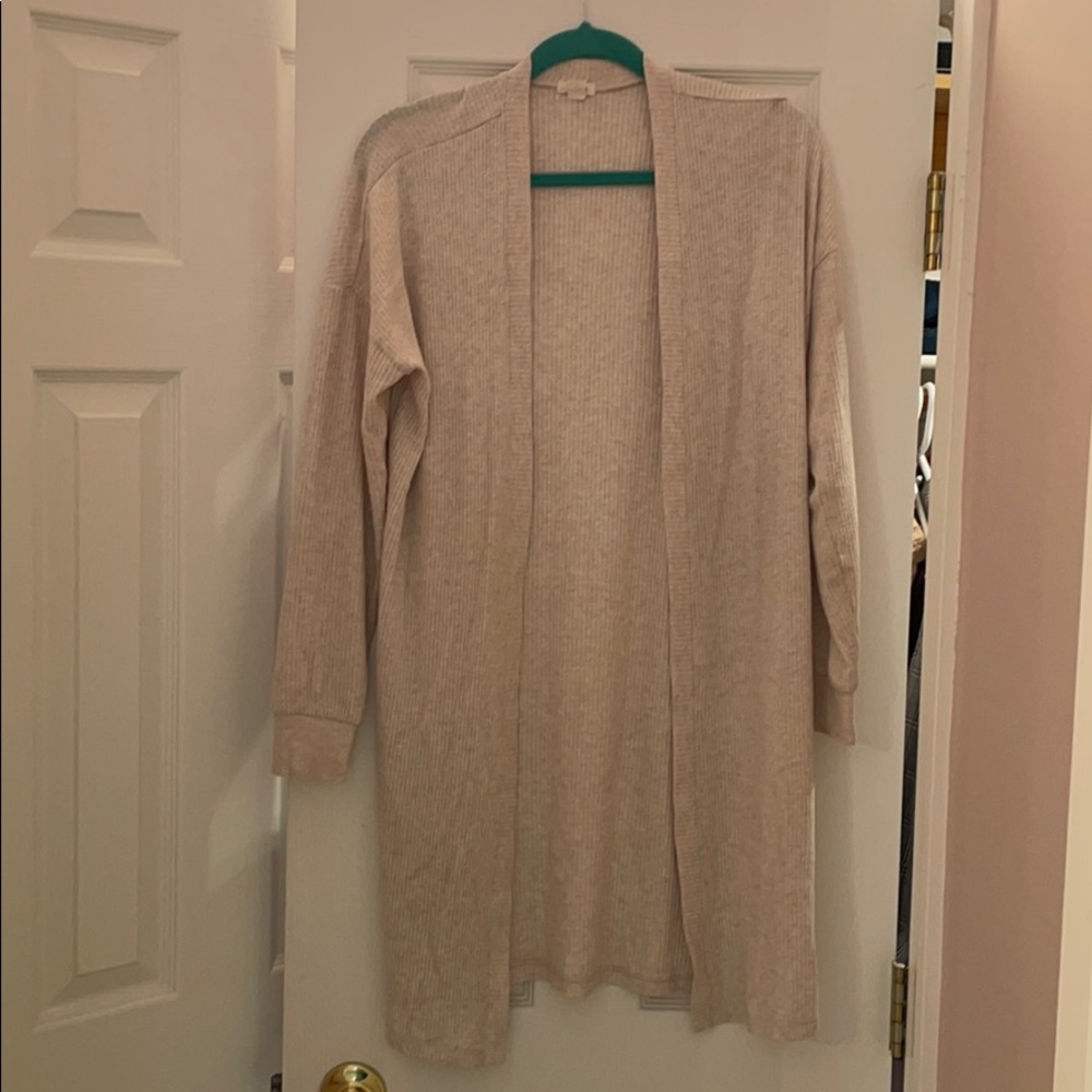Garage cardigan